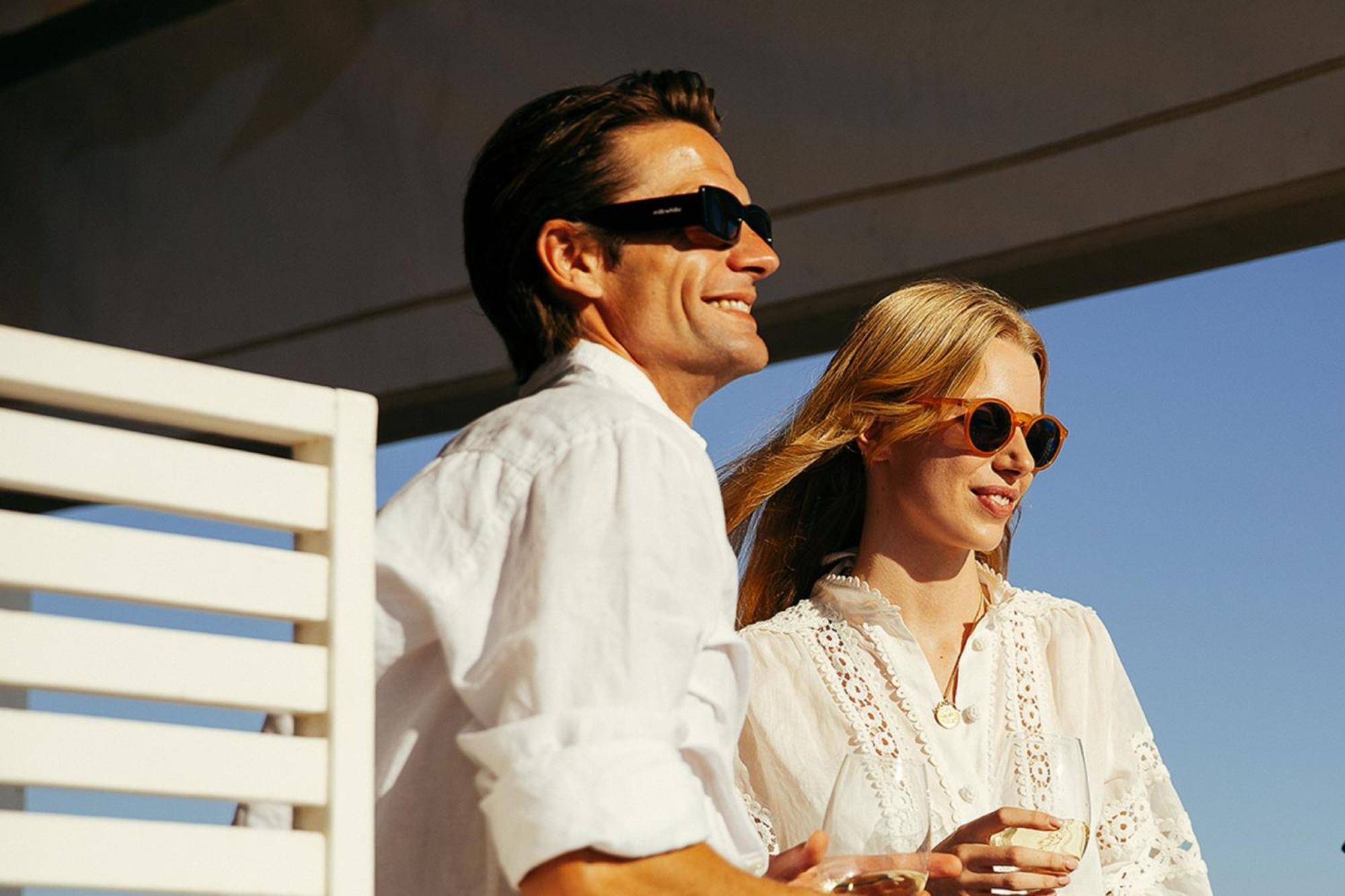 Domes Lake Algarve, Autograph Collection Βιλαμούρα Εξωτερικό φωτογραφία Two people wearing sunglasses