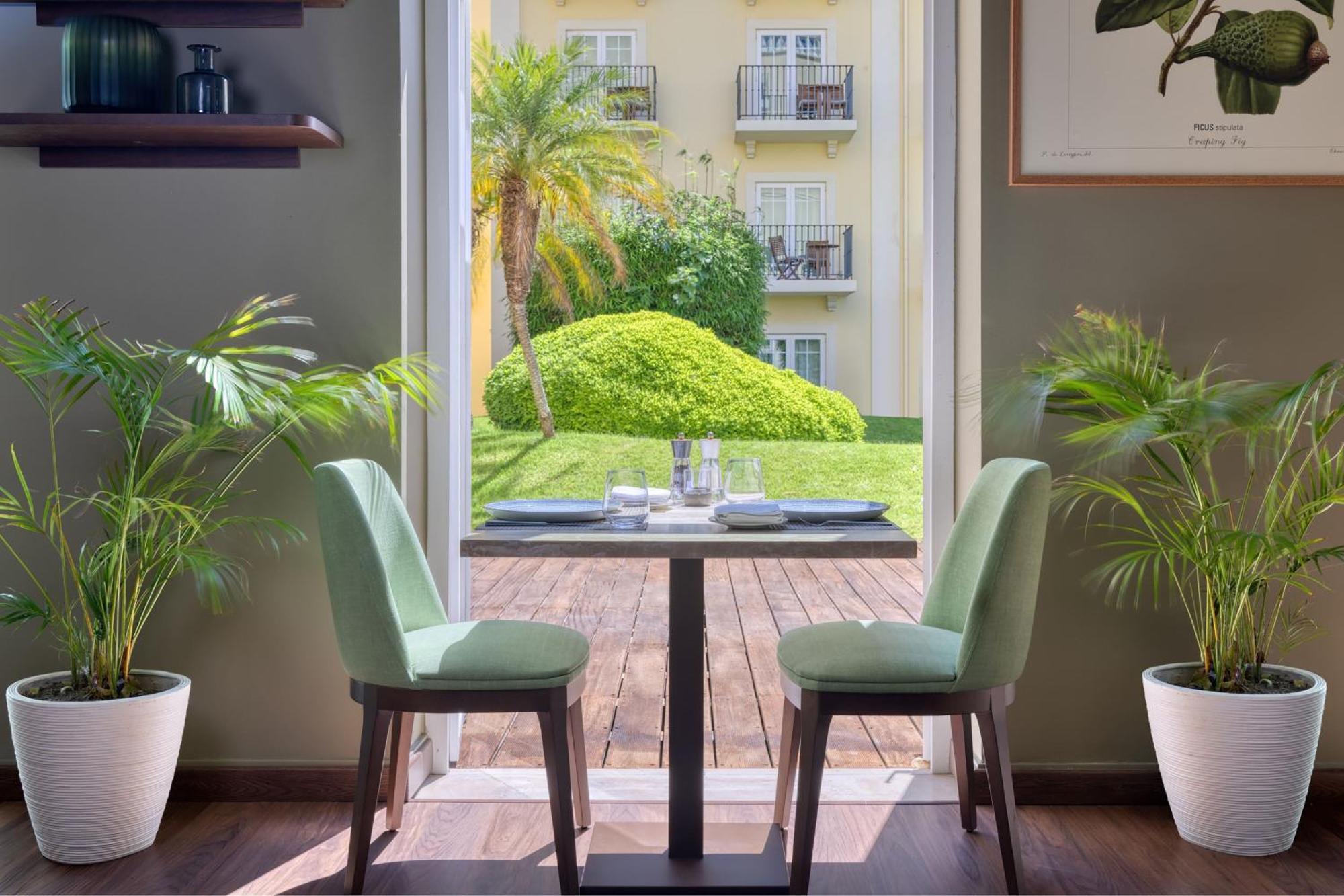 Domes Lake Algarve, Autograph Collection Βιλαμούρα Εξωτερικό φωτογραφία The Garden Grill